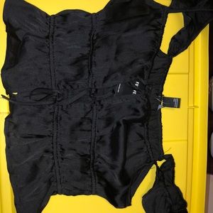 Silk material top